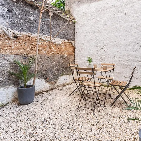 Apartment Le Cocon Traboule *